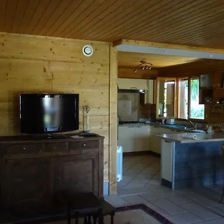 & Chalet La Cremaillere Soleymieu